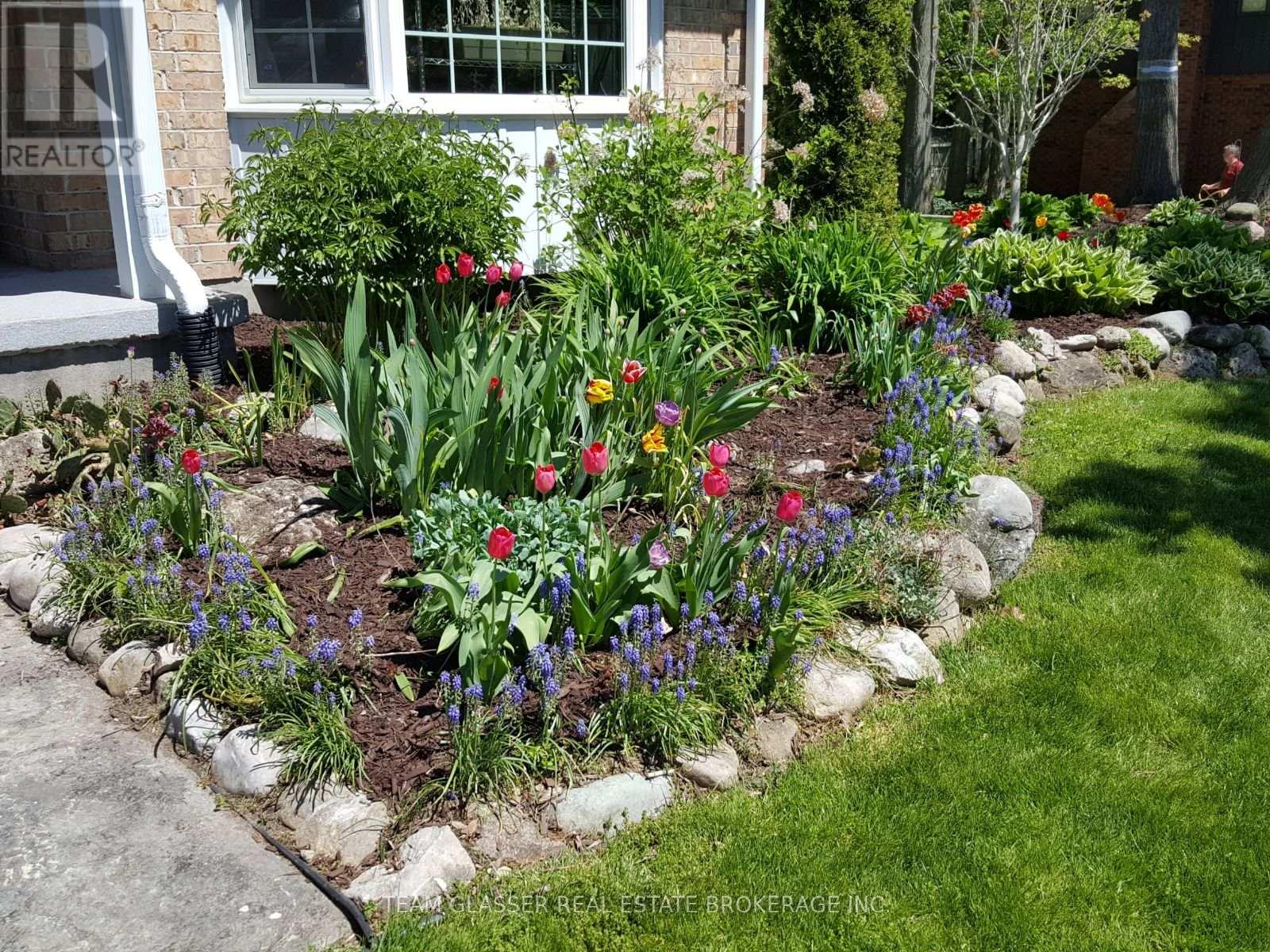 86 Blackburn Crescent, Middlesex Centre, Ontario  N0L 1R0 - Photo 45 - X12910358