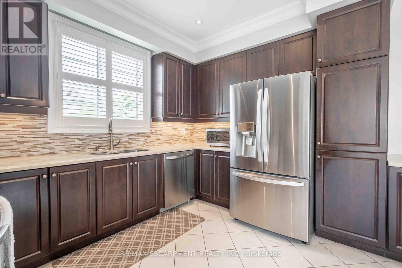 3220 Sorrento Crescent, Burlington, Ontario  L7M 0N4 - Photo 18 - W12950950