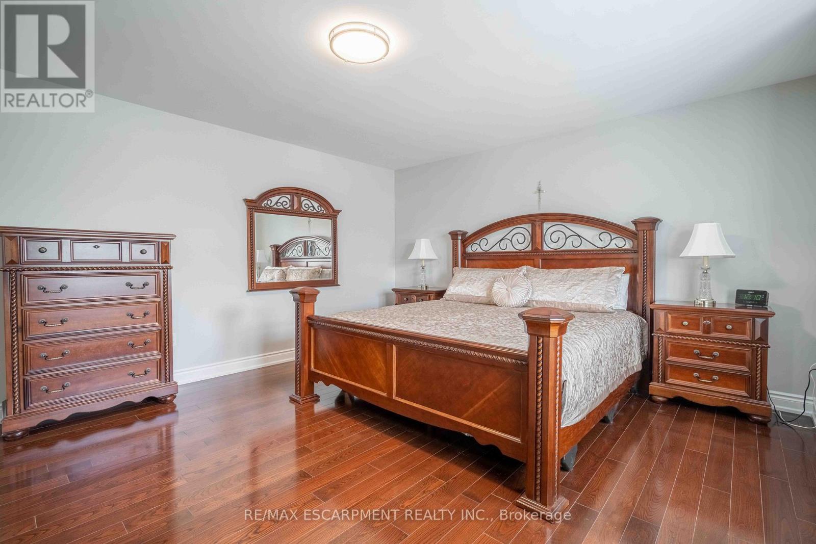 3220 Sorrento Crescent, Burlington, Ontario  L7M 0N4 - Photo 30 - W12950950