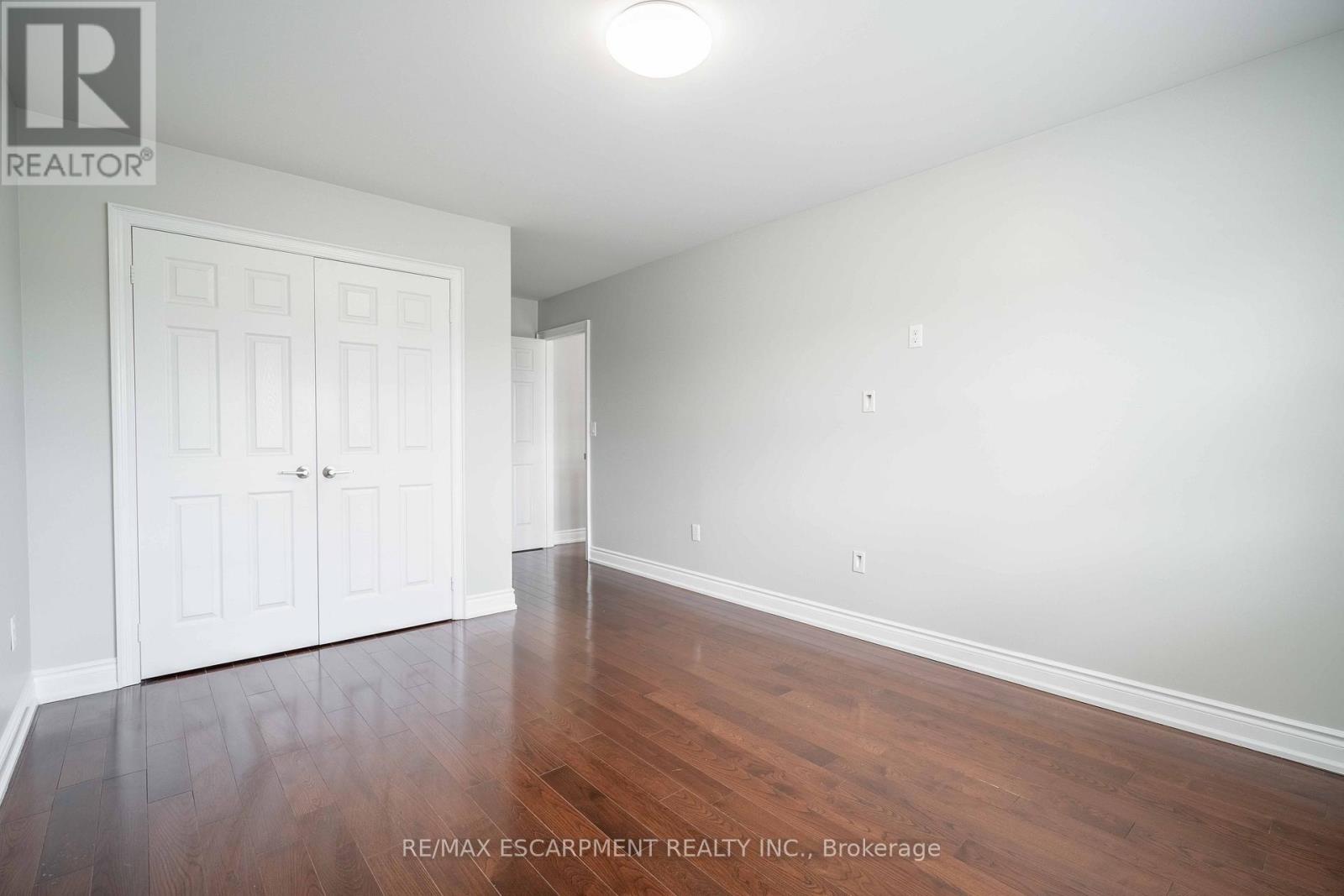 3220 Sorrento Crescent, Burlington, Ontario  L7M 0N4 - Photo 38 - W12950950