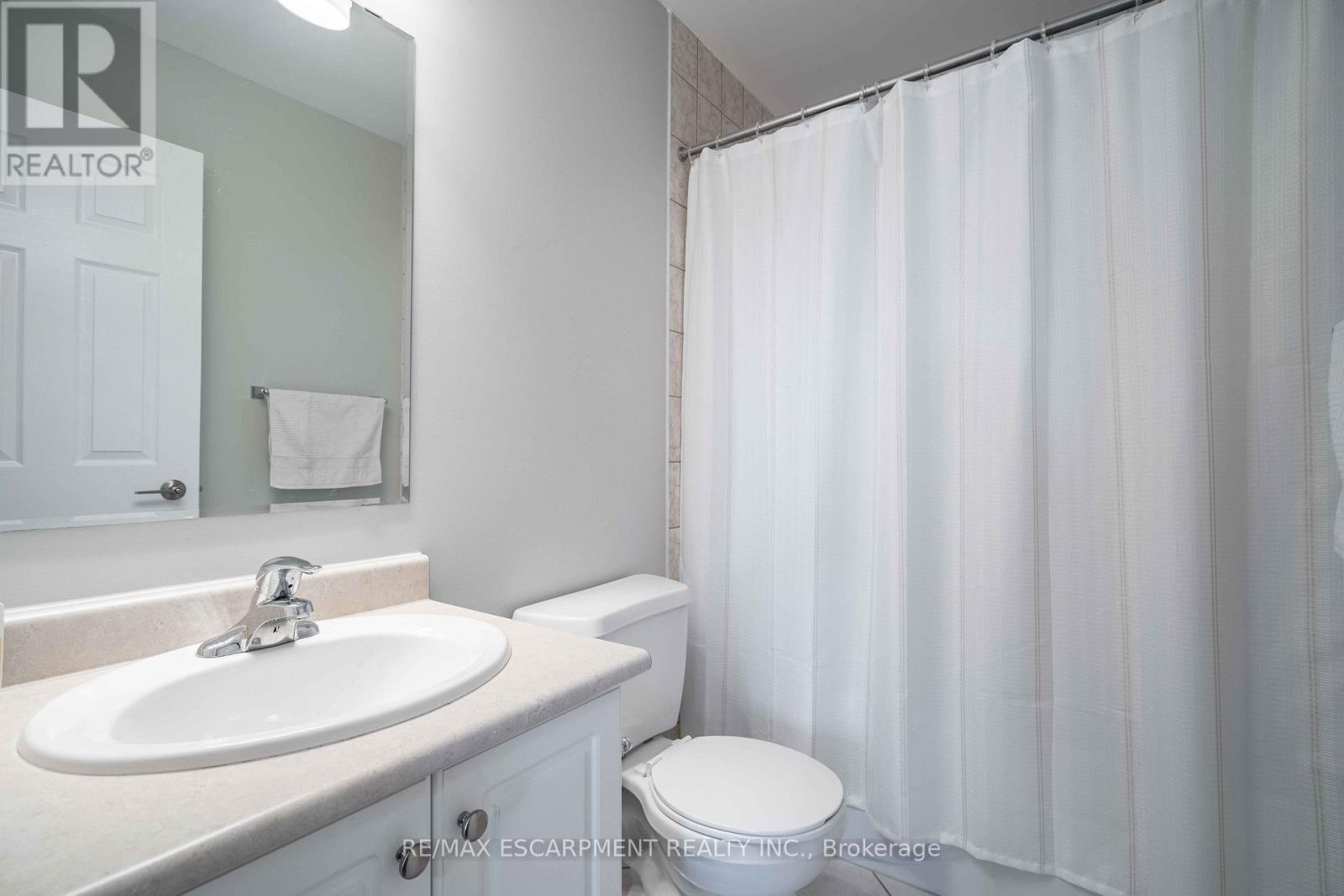 3220 Sorrento Crescent, Burlington, Ontario  L7M 0N4 - Photo 42 - W12950950