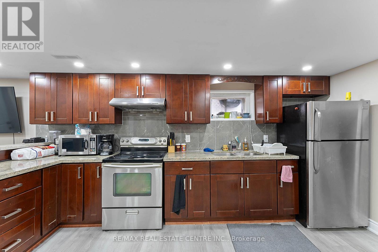 62 Flamingo Crescent, Brampton, Ontario  L6T 2G5 - Photo 29 - W12950994