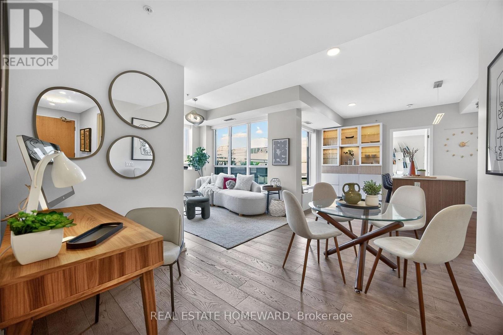 623 - 38 HOWARD PARK AVENUE, Toronto, Ontario