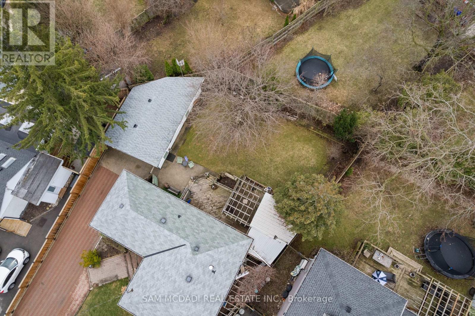 2470 Meadowood Crescent, Oakville, Ontario  L6L 1V6 - Photo 30 - W12951034