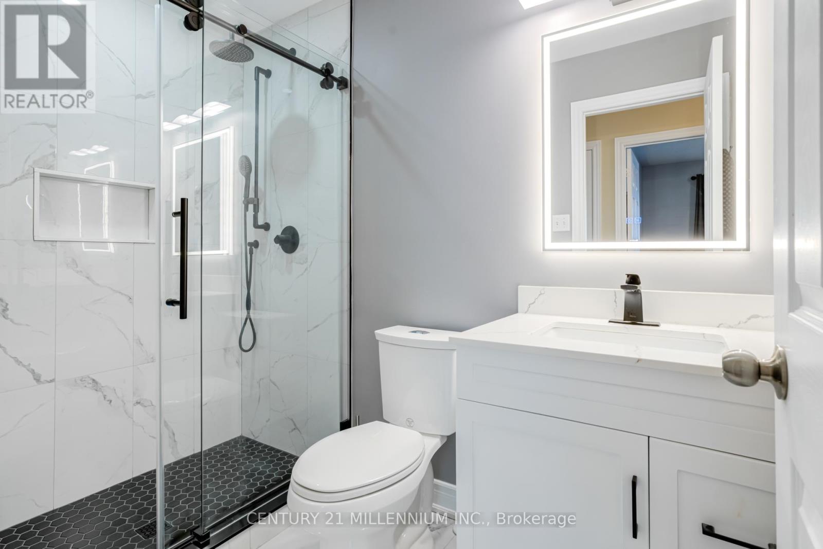 93 Samuel Crescent, Halton Hills, Ontario  L7G 5J3 - Photo 22 - W12951064