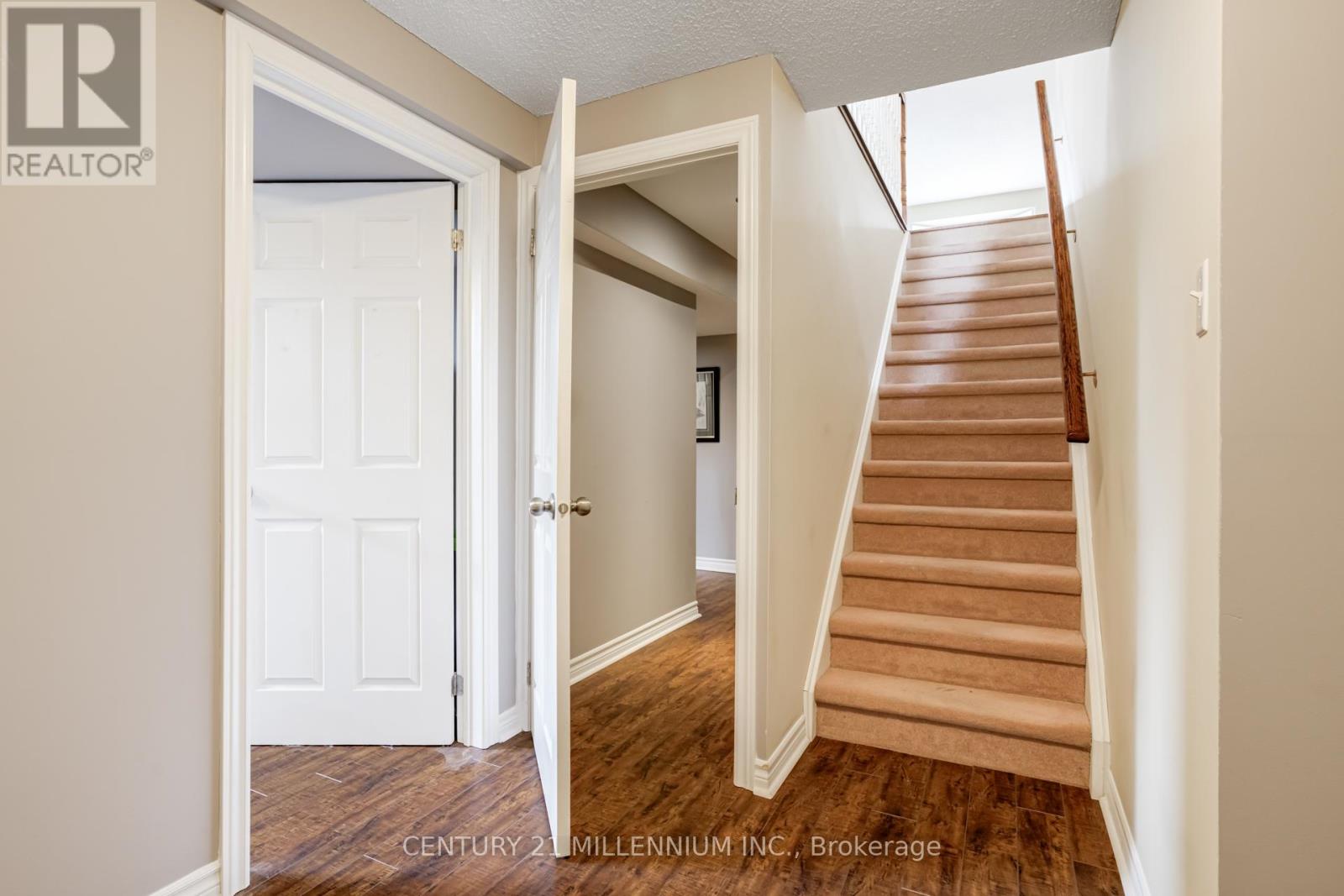 93 Samuel Crescent, Halton Hills, Ontario  L7G 5J3 - Photo 25 - W12951064