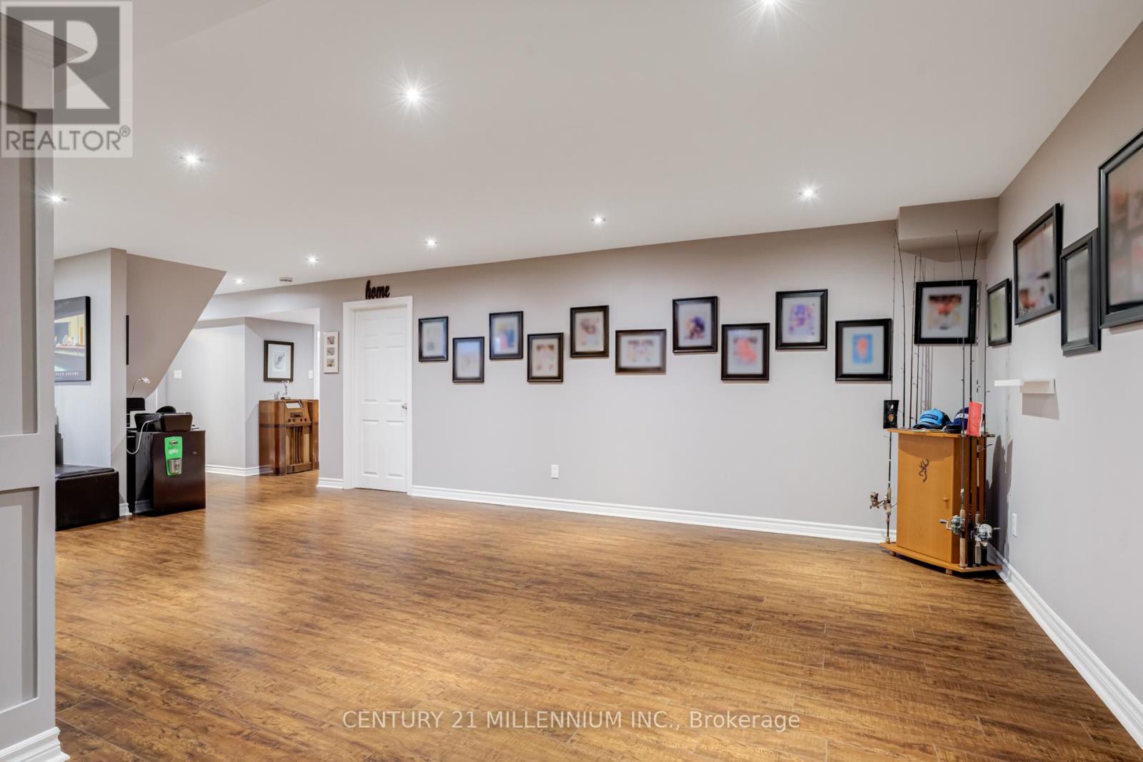 93 Samuel Crescent, Halton Hills, Ontario  L7G 5J3 - Photo 28 - W12951064