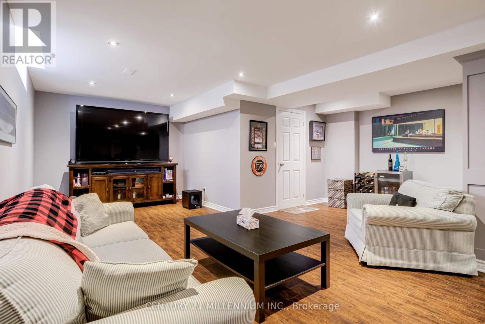 93 Samuel Crescent, Halton Hills, Ontario  L7G 5J3 - Photo 30 - W12951064