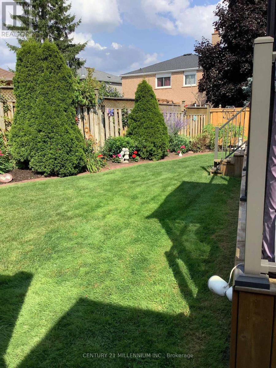 93 Samuel Crescent, Halton Hills, Ontario  L7G 5J3 - Photo 49 - W12951064