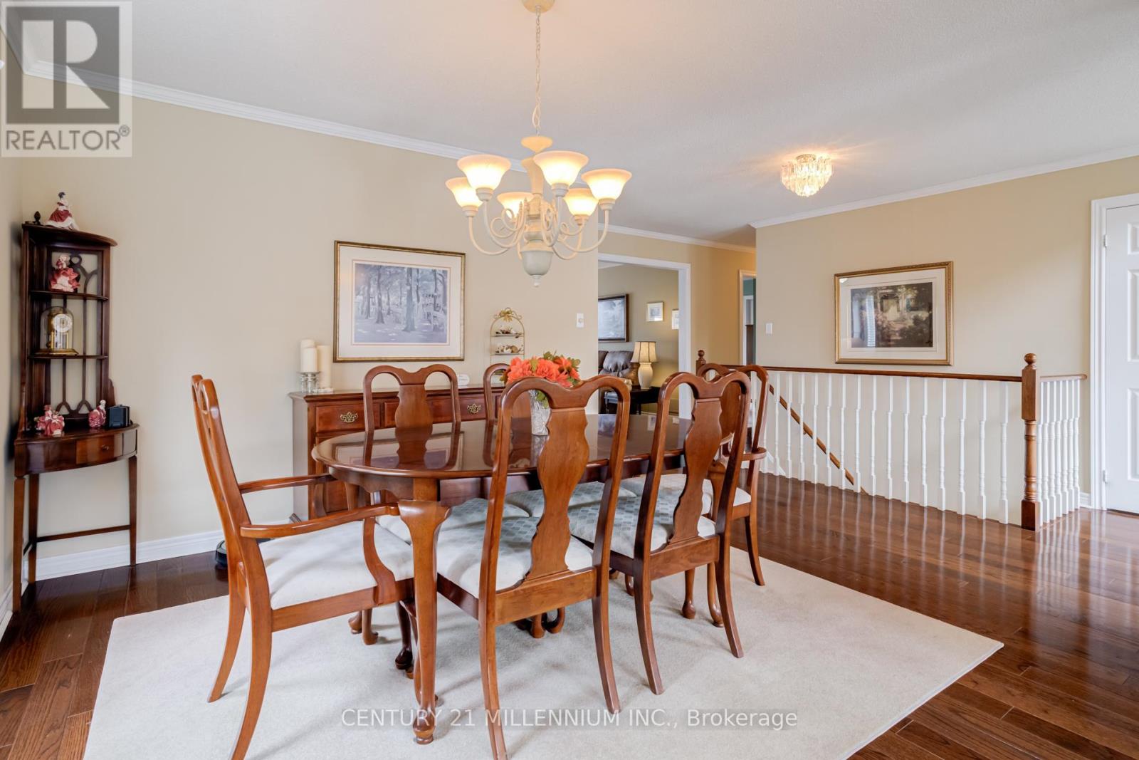 93 Samuel Crescent, Halton Hills, Ontario  L7G 5J3 - Photo 7 - W12951064