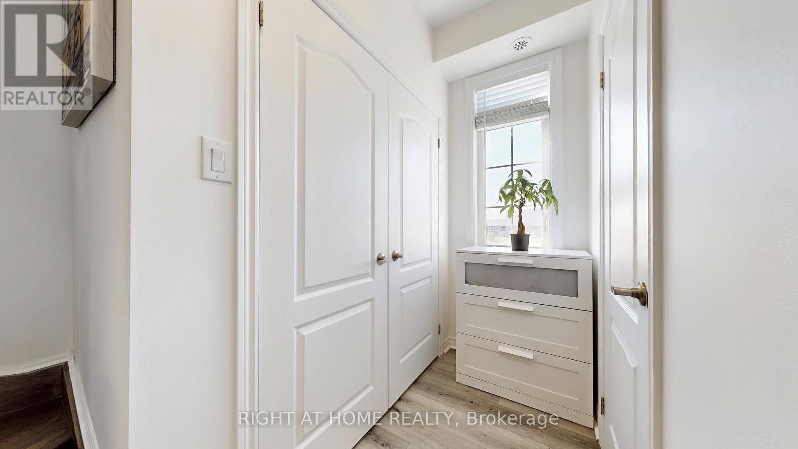 25 - 2435 Greenwich Dr Drive, Oakville, Ontario  L6M 0S4 - Photo 19 - W12951082