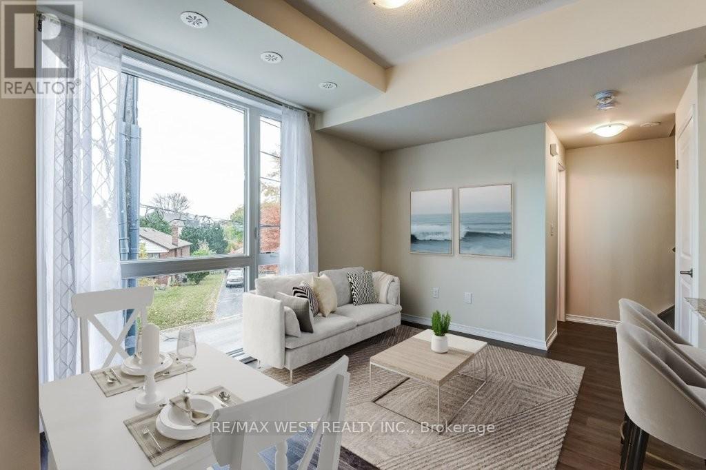 Th7 - 24 Fieldway Road, Toronto, Ontario  M8Z 3L1 - Photo 9 - W12951102