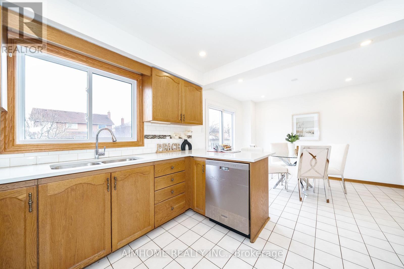 3499 Redmond Road, Mississauga, Ontario  L5B 3T9 - Photo 14 - W12951132