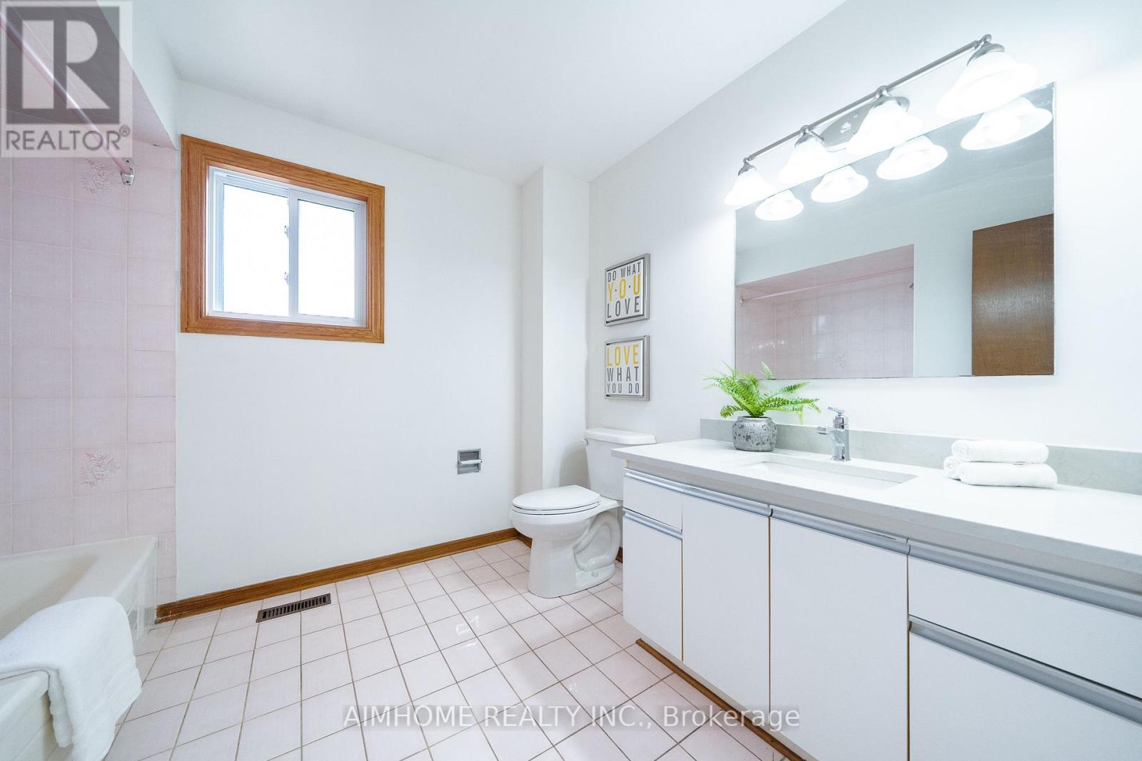 3499 Redmond Road, Mississauga, Ontario  L5B 3T9 - Photo 22 - W12951132