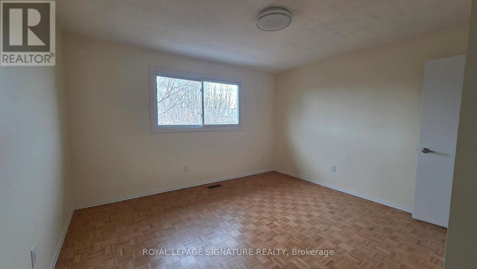 Mainfloor - 4170 Sunset Valley Court, Mississauga, Ontario  L4W 3L5 - Photo 6 - W12951136