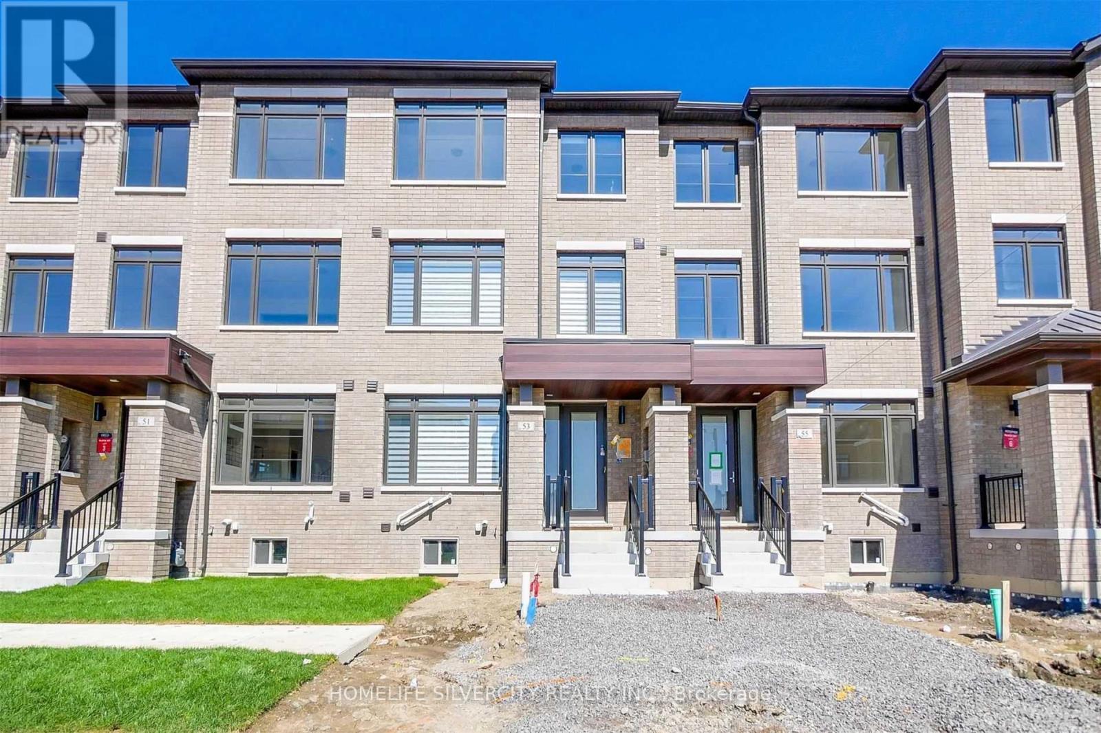 53 RAVENBURY STREET, Brampton, Ontario