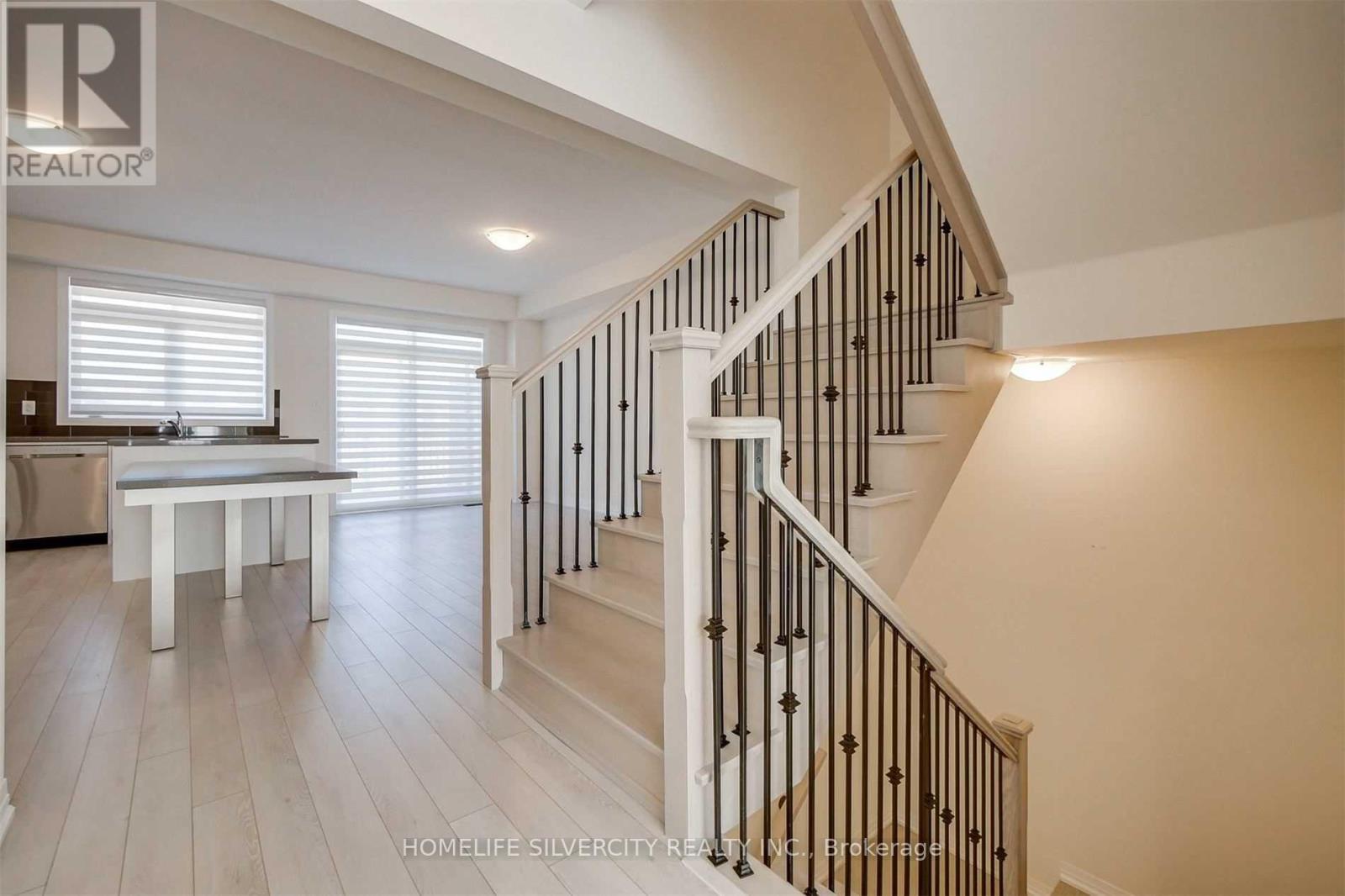 53 Ravenbury Street, Brampton, Ontario  L6P 4P8 - Photo 11 - W12951170