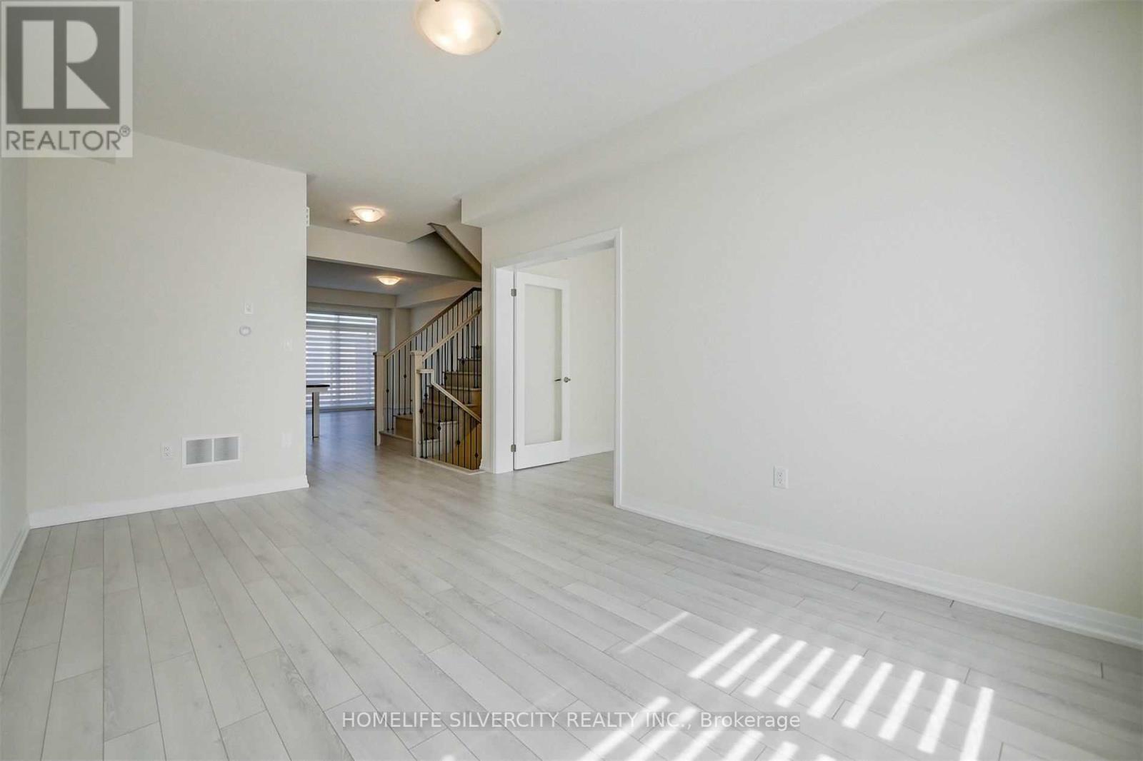 53 Ravenbury Street, Brampton, Ontario  L6P 4P8 - Photo 13 - W12951170