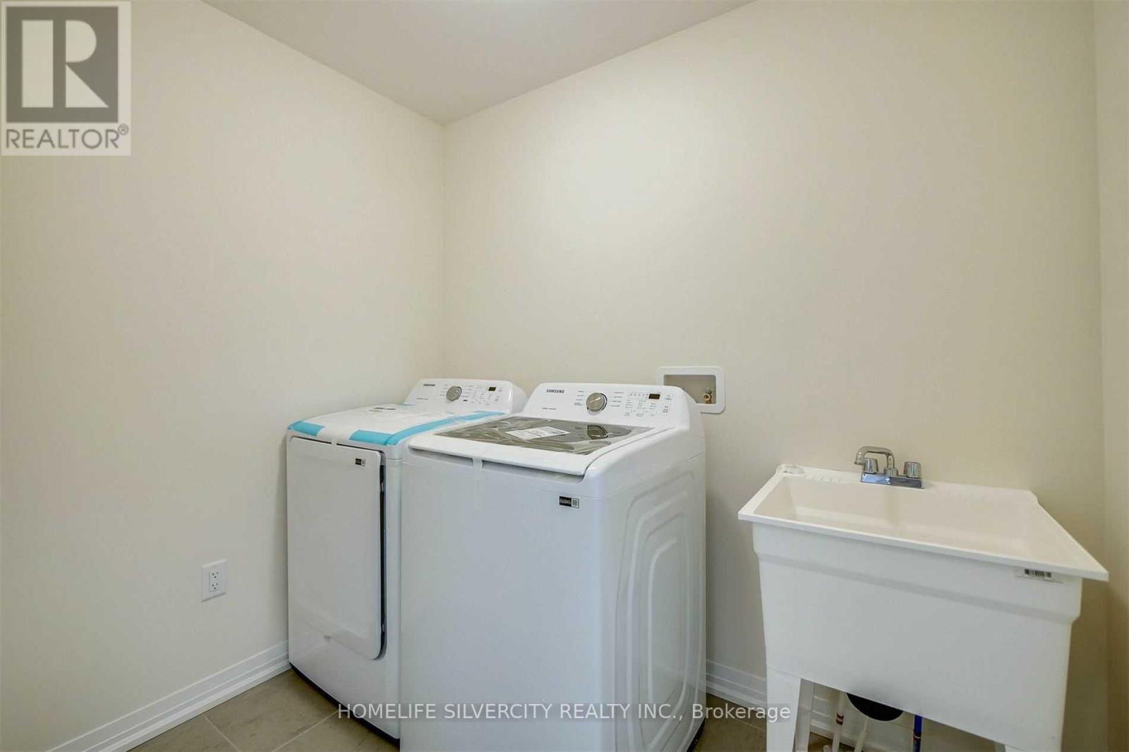 53 Ravenbury Street, Brampton, Ontario  L6P 4P8 - Photo 9 - W12951170