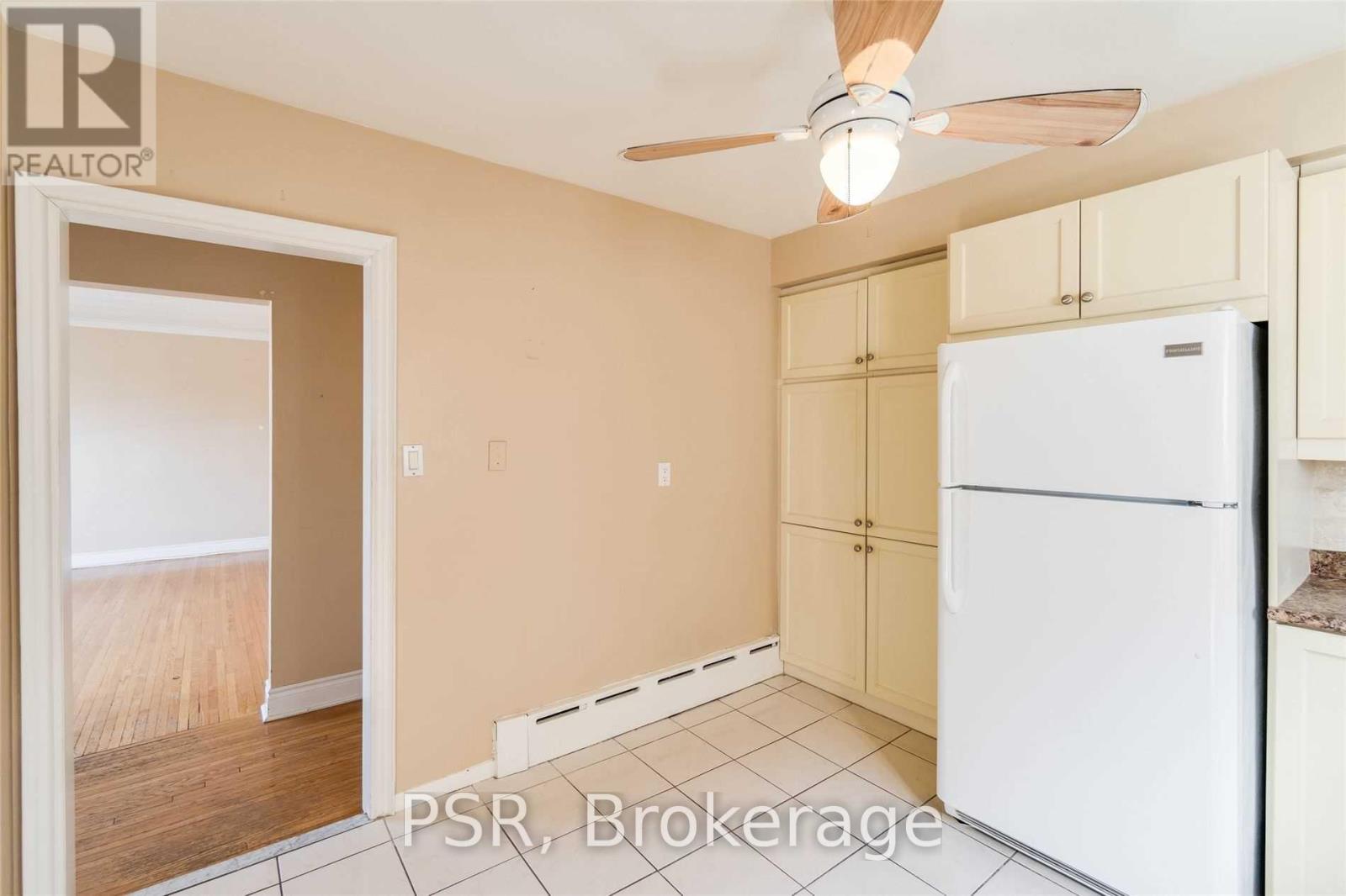 Main - 35 Twenty Fourth Street, Toronto, Ontario  M8V 3N3 - Photo 6 - W12951196