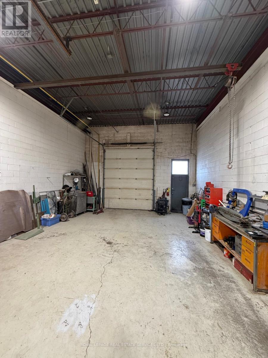 18 - 55 Sinclair Avenue N, Halton Hills, Ontario  L7G 4X4 - Photo 4 - W12951200