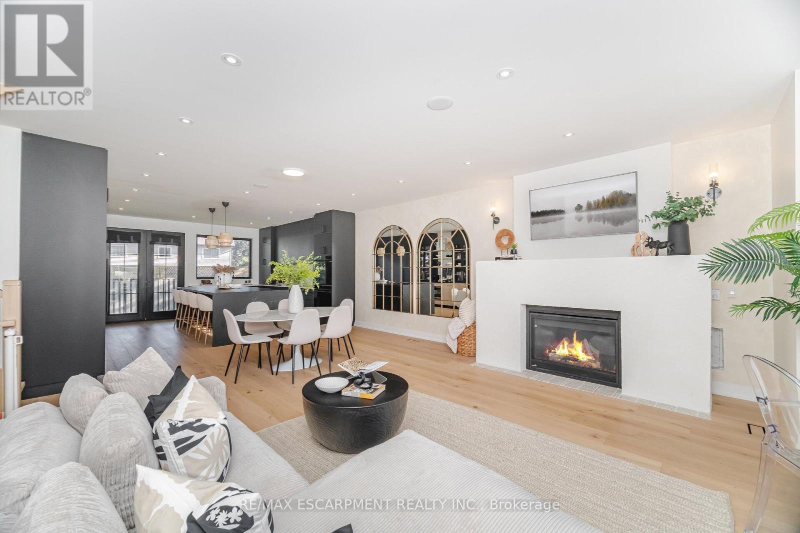 772 Banting Court, Milton, Ontario  L9T 3M5 - Photo 11 - W12951238