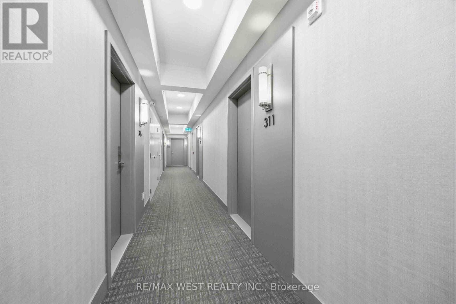 311 - 120 Canon Jackson Drive, Toronto, Ontario  M6M 0B8 - Photo 10 - W12951250