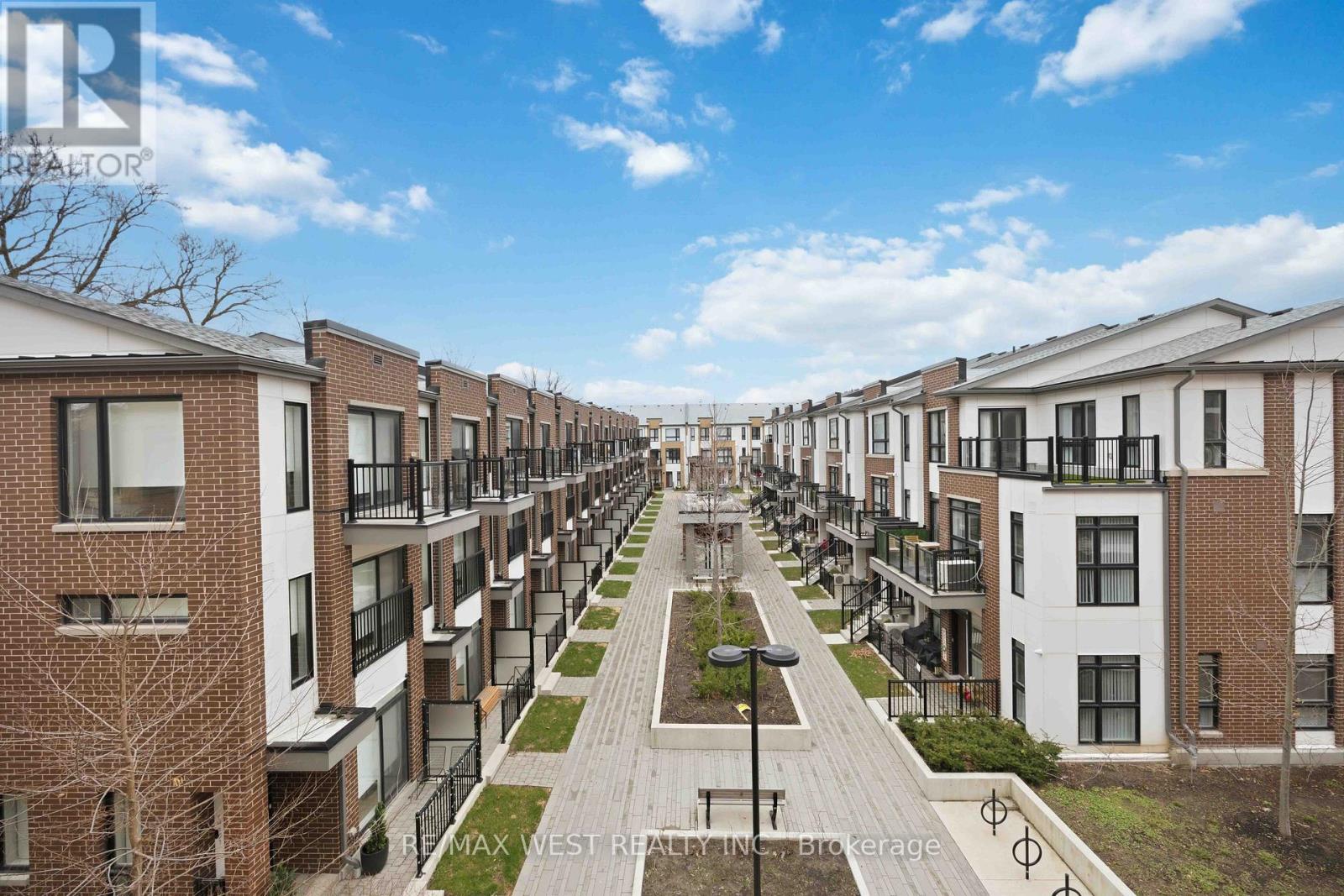 311 - 120 Canon Jackson Drive, Toronto, Ontario  M6M 0B8 - Photo 12 - W12951250