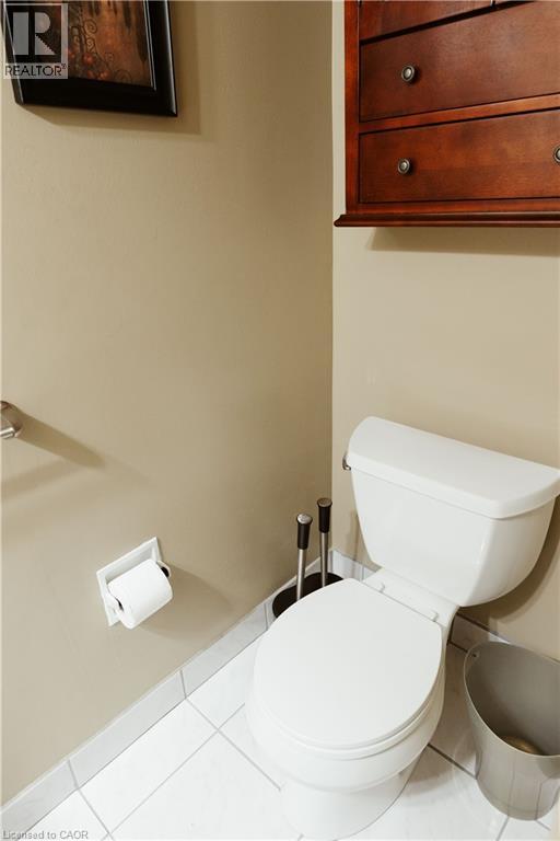 642 Cedargrove Place, Waterloo, Ontario  N2L 4Y9 - Photo 18 - 40817253