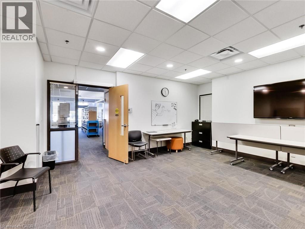 540 Plains Road E Unit# 100, Burlington, Ontario  L7T 2E3 - Photo 22 - 40817220