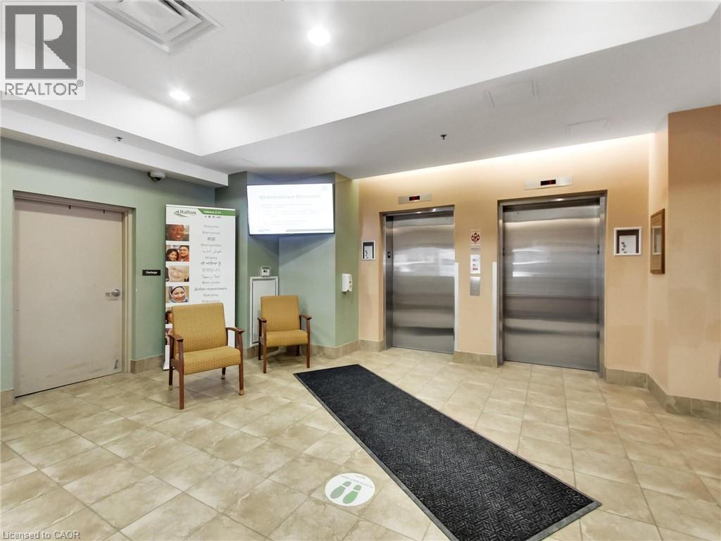 540 Plains Road E Unit# 100, Burlington, Ontario  L7T 2E3 - Photo 40 - 40817220