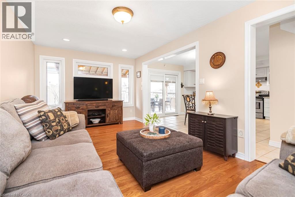 40 Artistic Boulevard, Hamilton, Ontario  L8T 4Z9 - Photo 15 - 40816473