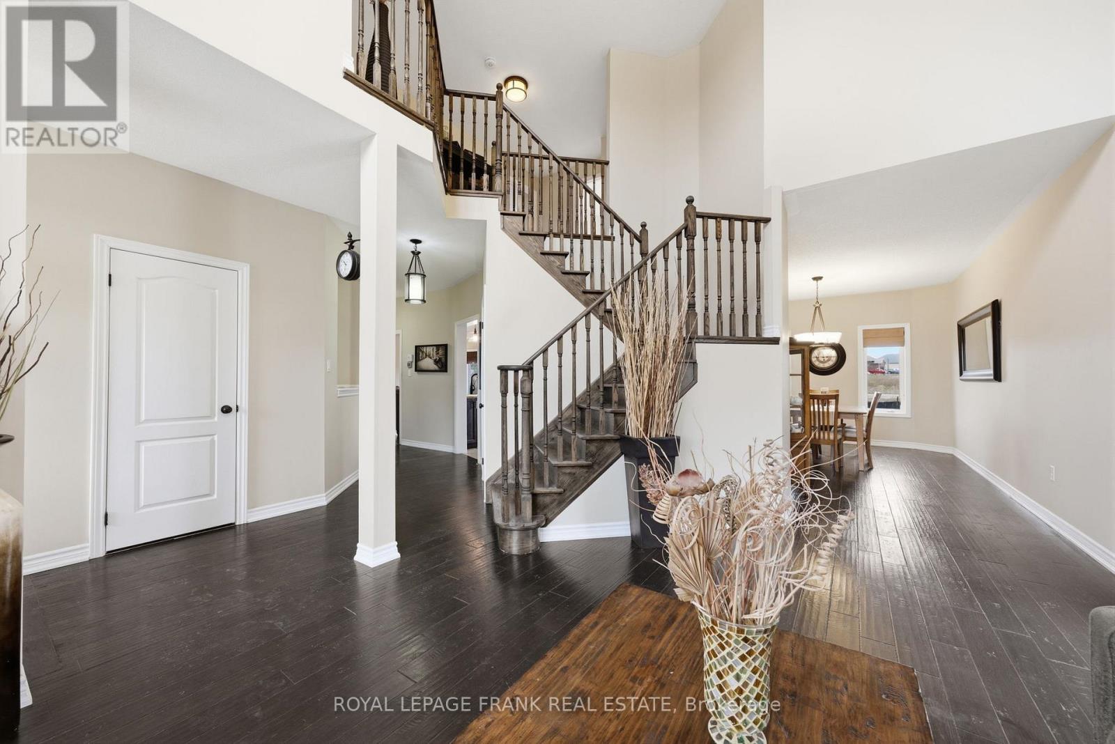 8 Kyle Court, Kawartha Lakes, Ontario  K9V 0E2 - Photo 13 - X12951300