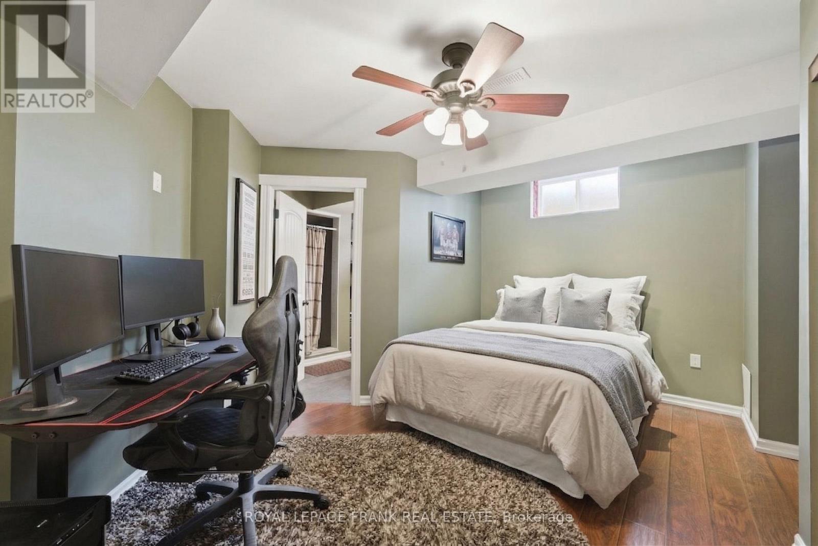 8 Kyle Court, Kawartha Lakes, Ontario  K9V 0E2 - Photo 31 - X12951300