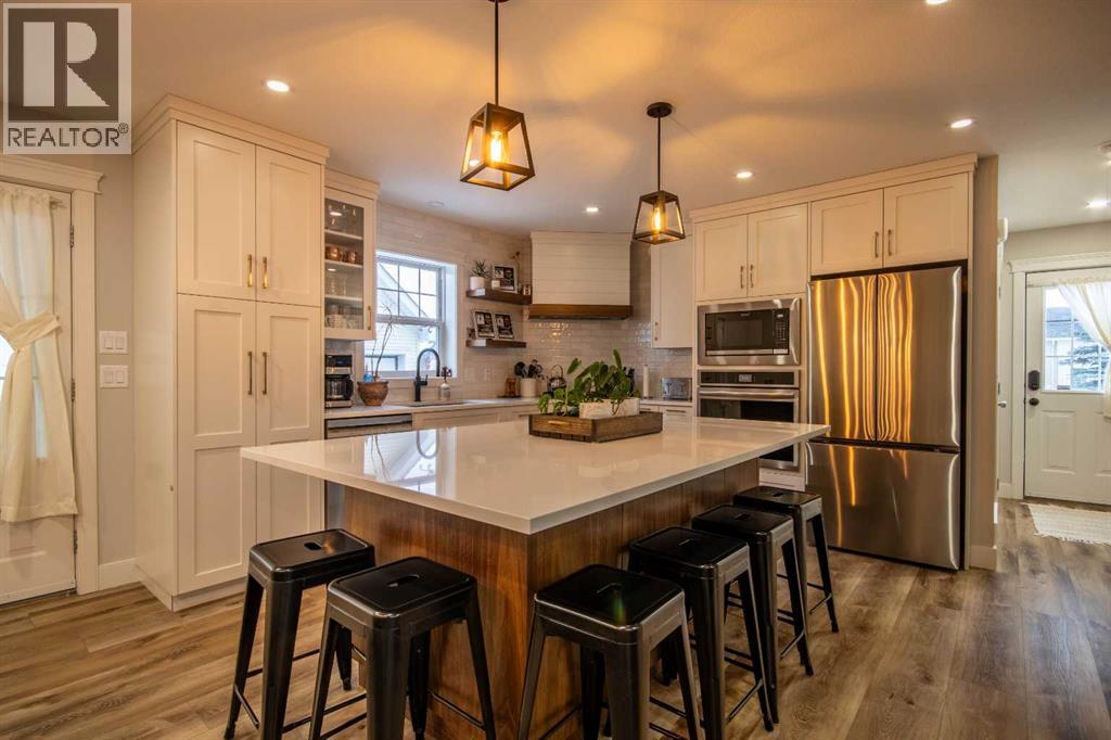 5910 60 Street, Olds, Alberta  T4H 1Y2 - Photo 1 - A2276550