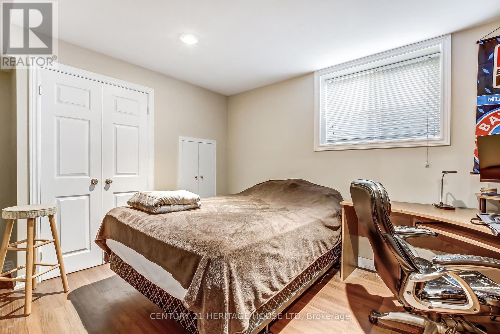 18 Hickory Boulevard W, Strathroy-Caradoc, Ontario  N7G 4A9 - Photo 17 - X12951390