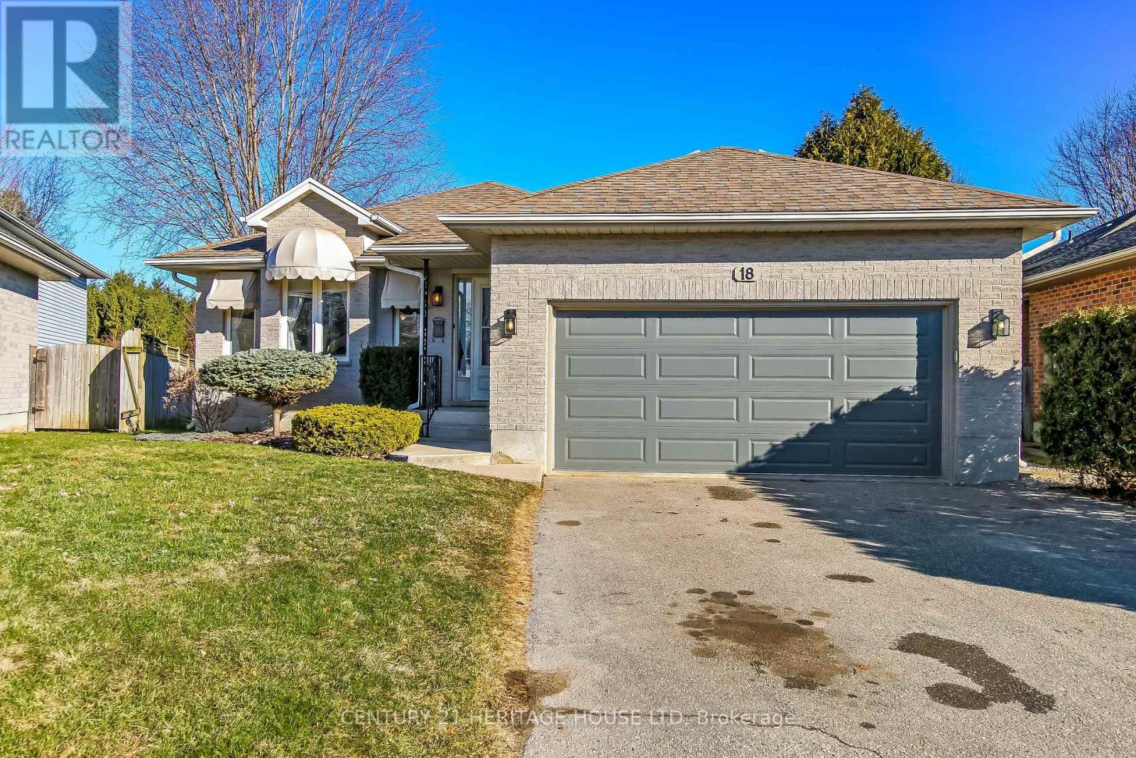 18 Hickory Boulevard W, Strathroy-Caradoc, Ontario  N7G 4A9 - Photo 26 - X12951390