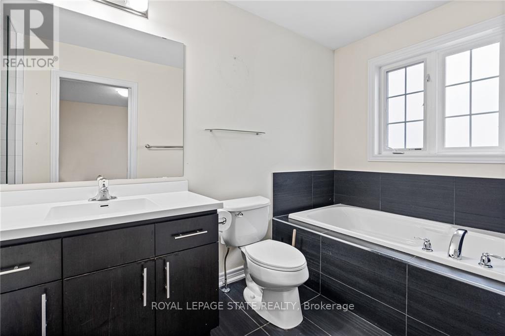 71 - 515 Winston Road, Grimsby, Ontario  L3M 0C8 - Photo 12 - X12951008