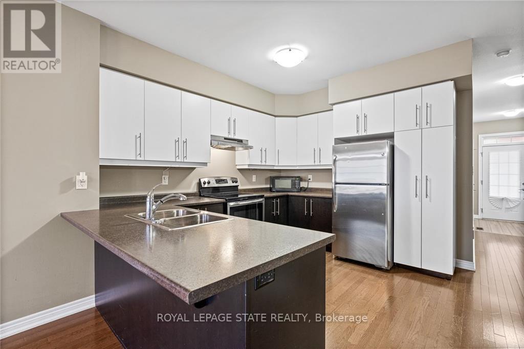 71 - 515 Winston Road, Grimsby, Ontario  L3M 0C8 - Photo 5 - X12951008