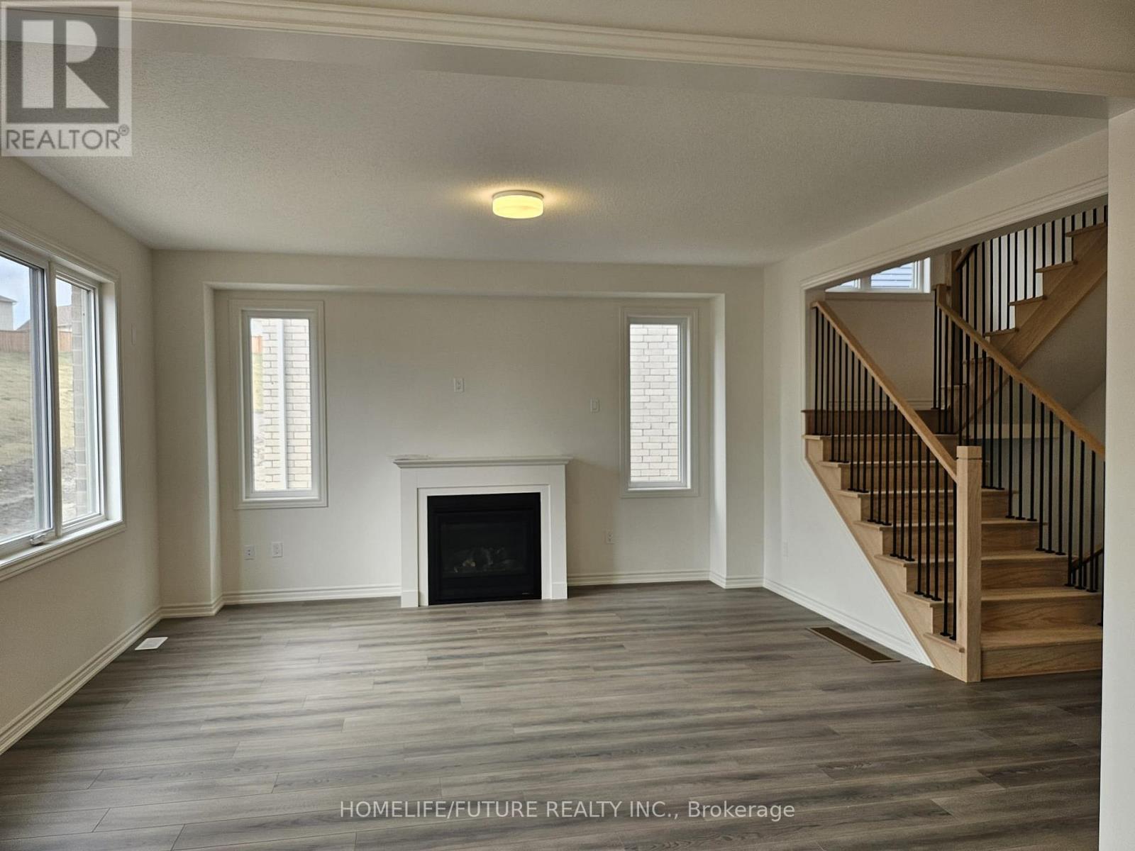 973 Trailsview Avenue, Cobourg, Ontario  K9A 4K3 - Photo 4 - X12951188