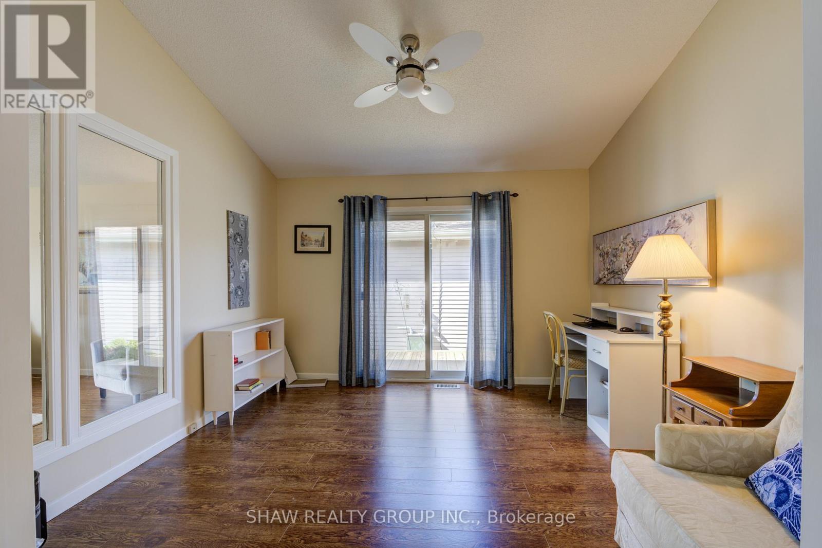 20 Edwin Crescent, Tillsonburg, Ontario  N4G 5H3 - Photo 25 - X12951208