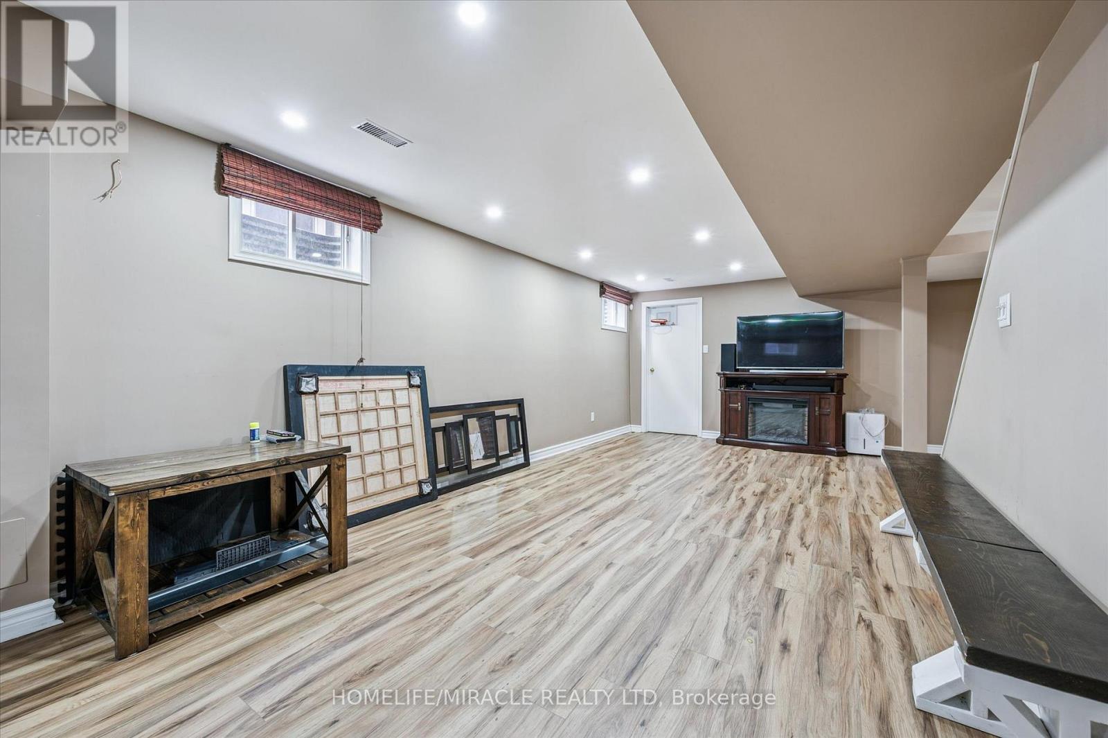 99 Westforest Trail, Kitchener, Ontario  N2N 3B1 - Photo 39 - X12951244