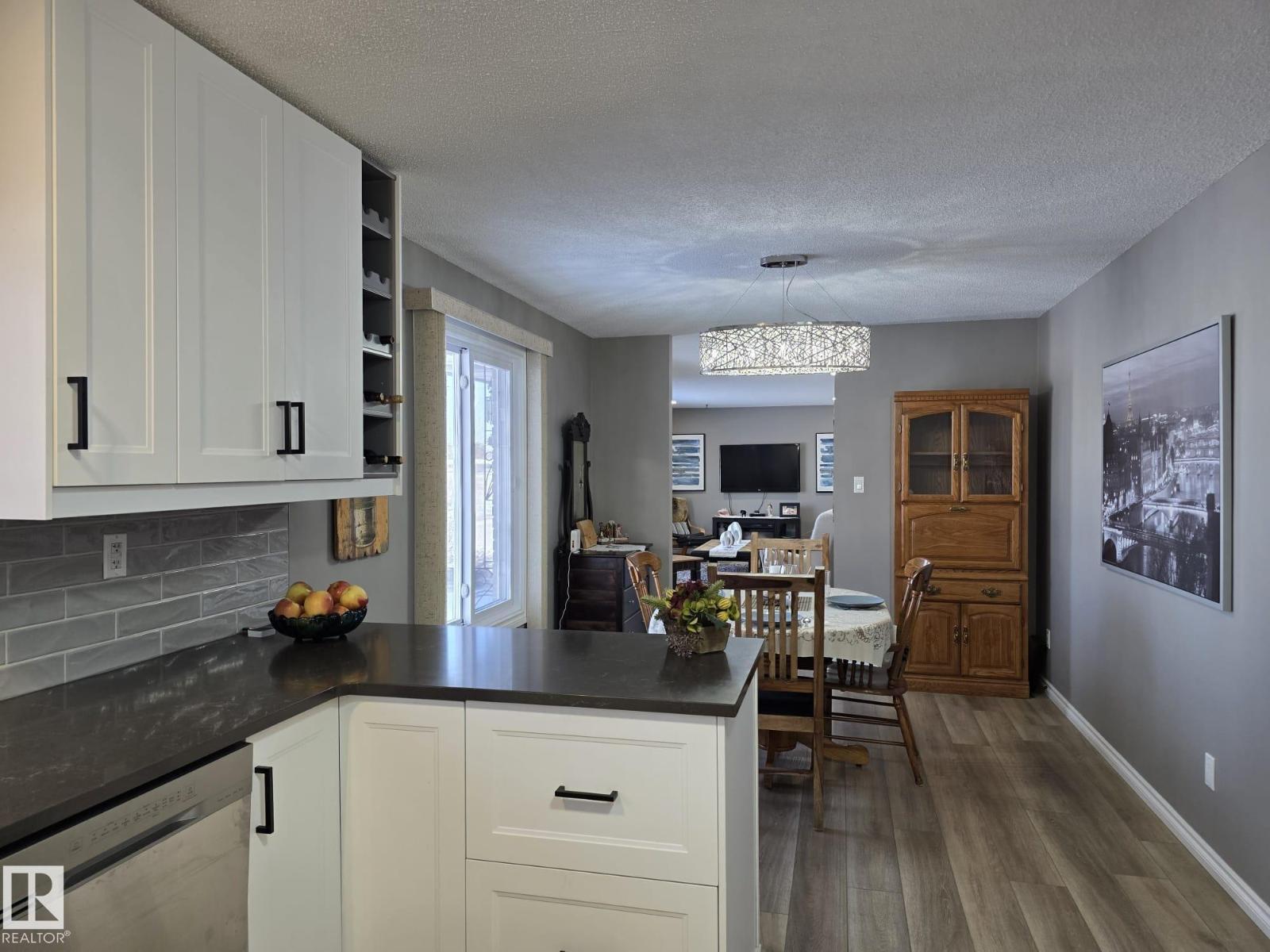 4307 47 St, Drayton Valley, Alberta  T7A 1G8 - Photo 8 - E4480125