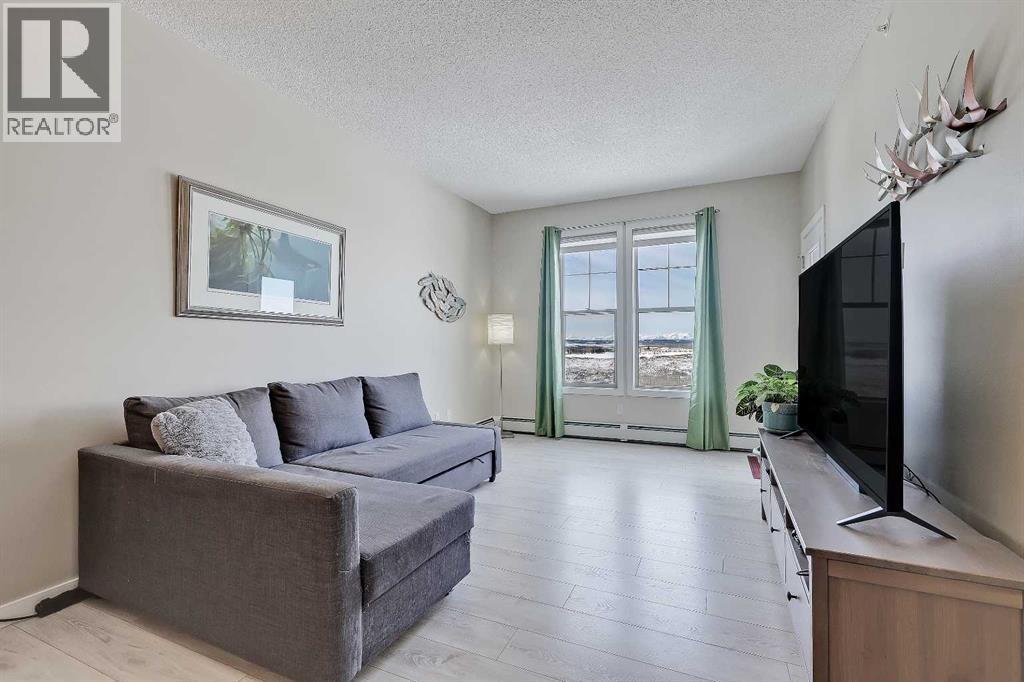 426, 207 Sunset Drive, Cochrane, Alberta  T4C 0H7 - Photo 7 - A2297150