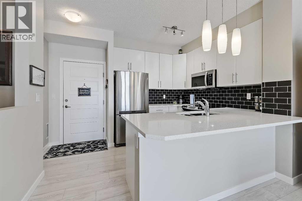 426, 207 Sunset Drive, Cochrane, Alberta  T4C 0H7 - Photo 5 - A2297150