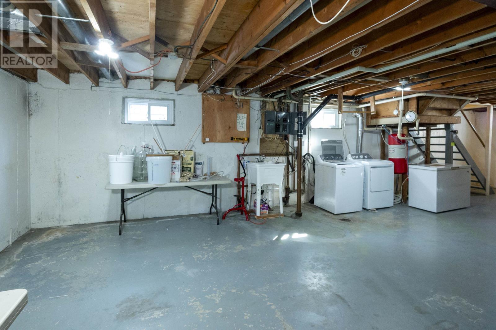 708 Linwood Cres, Thunder Bay, Ontario  P7E 2R8 - Photo 34 - TB2600607