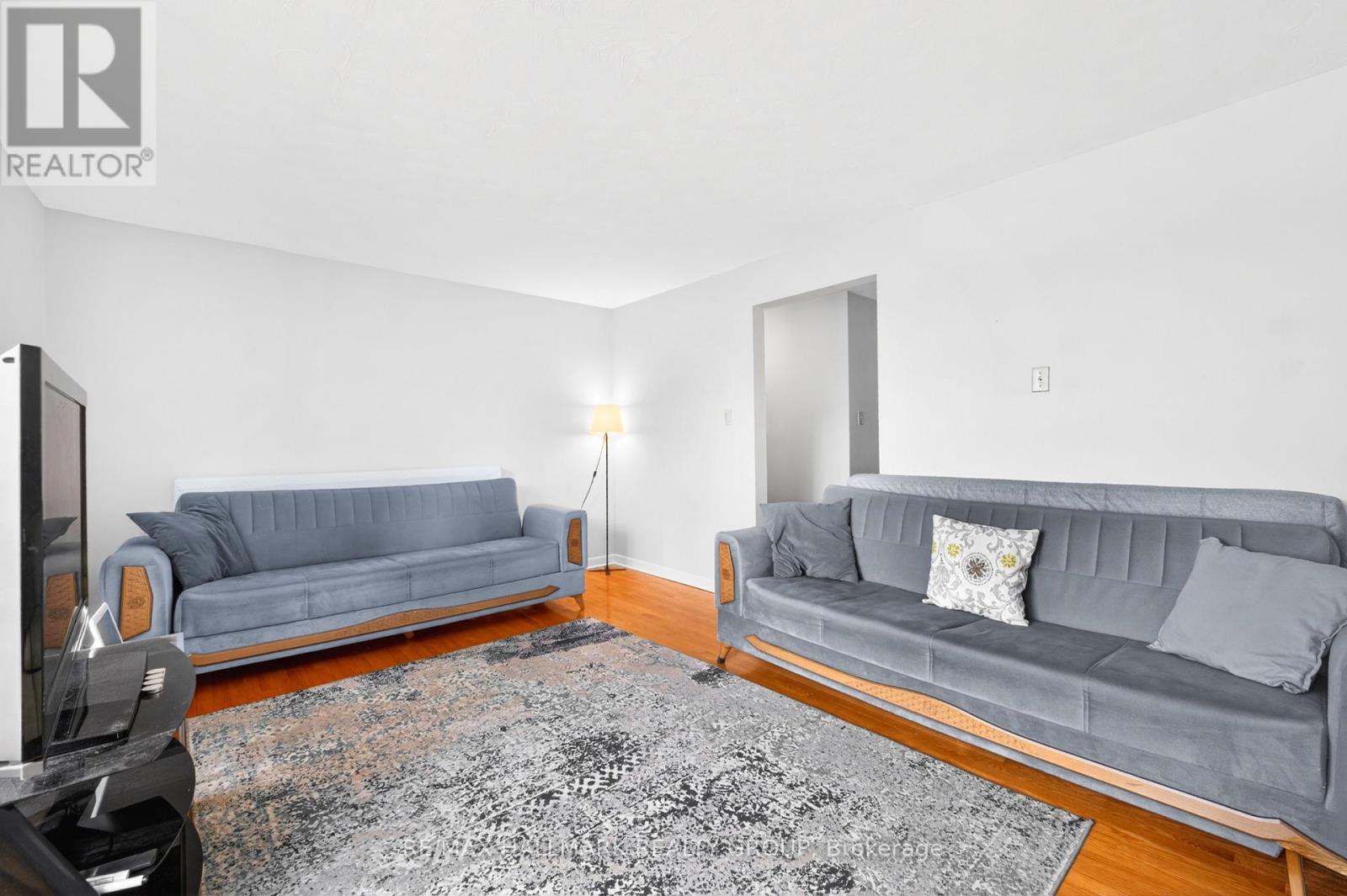 B - 2636 Regina Street, Ottawa, Ontario  K2B 6X8 - Photo 3 - X12951324