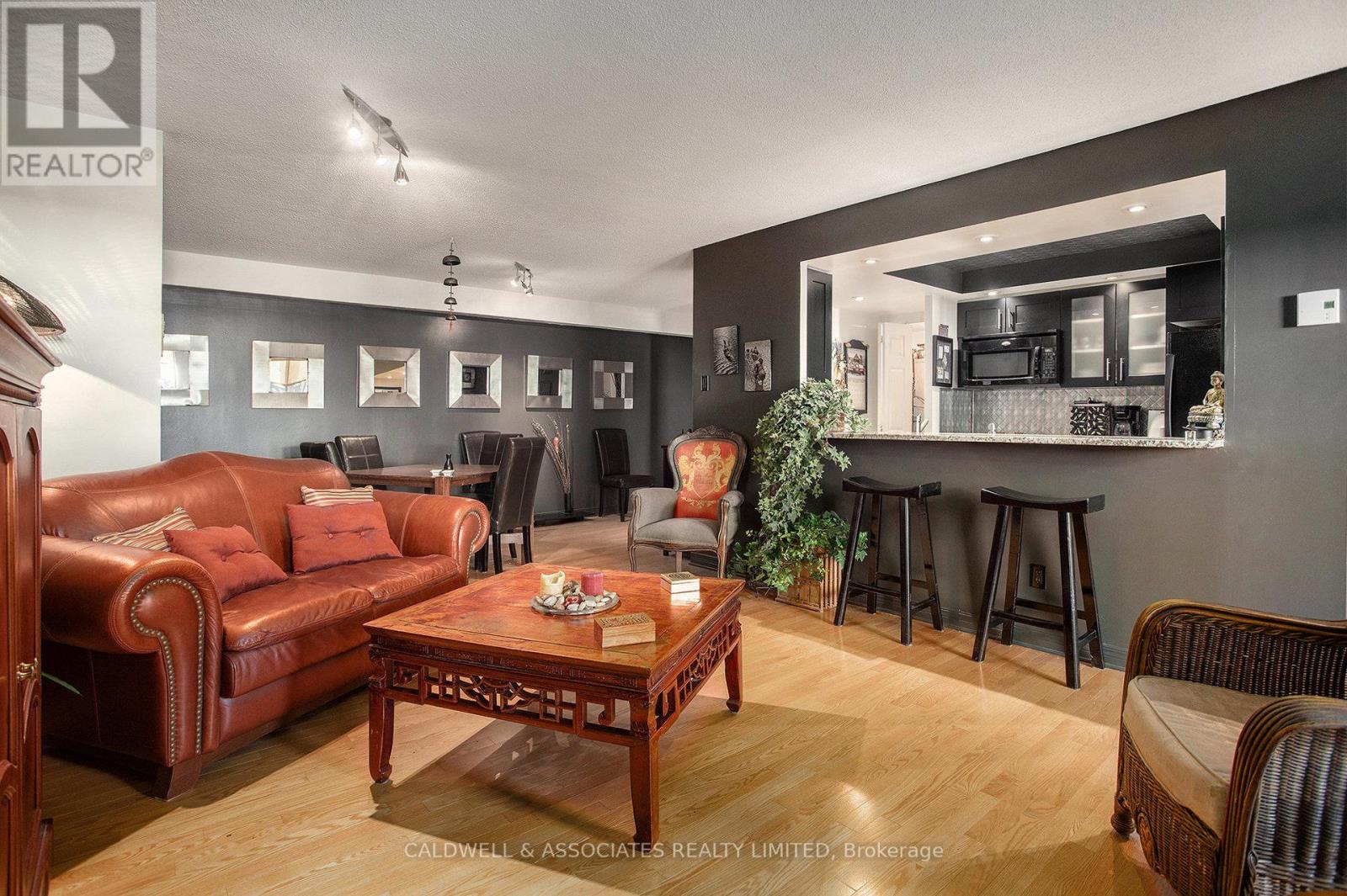 104 - 15 Murray Street, Ottawa, Ontario  K1N 9M5 - Photo 13 - X12951348