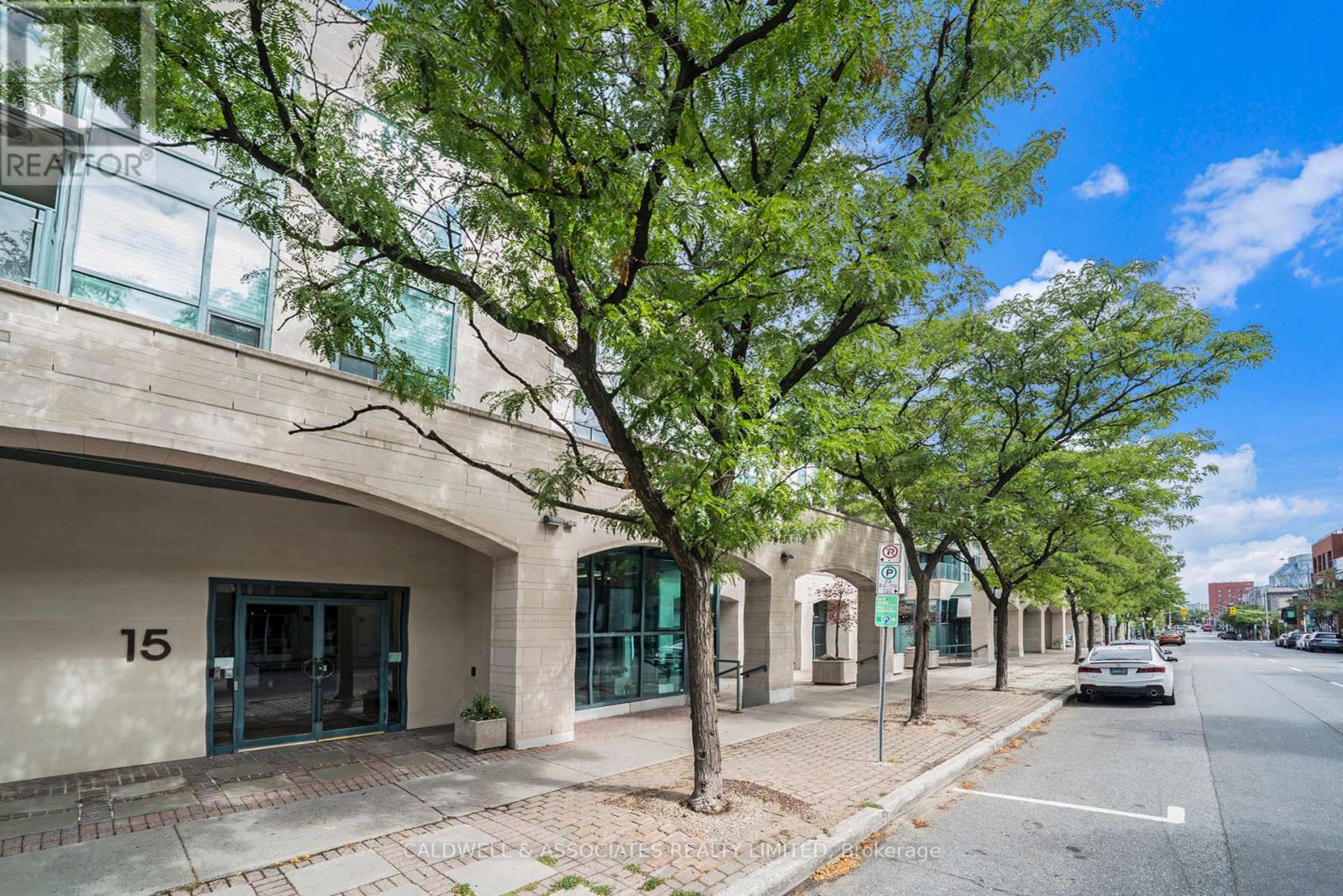 104 - 15 Murray Street, Ottawa, Ontario  K1N 9M5 - Photo 2 - X12951348