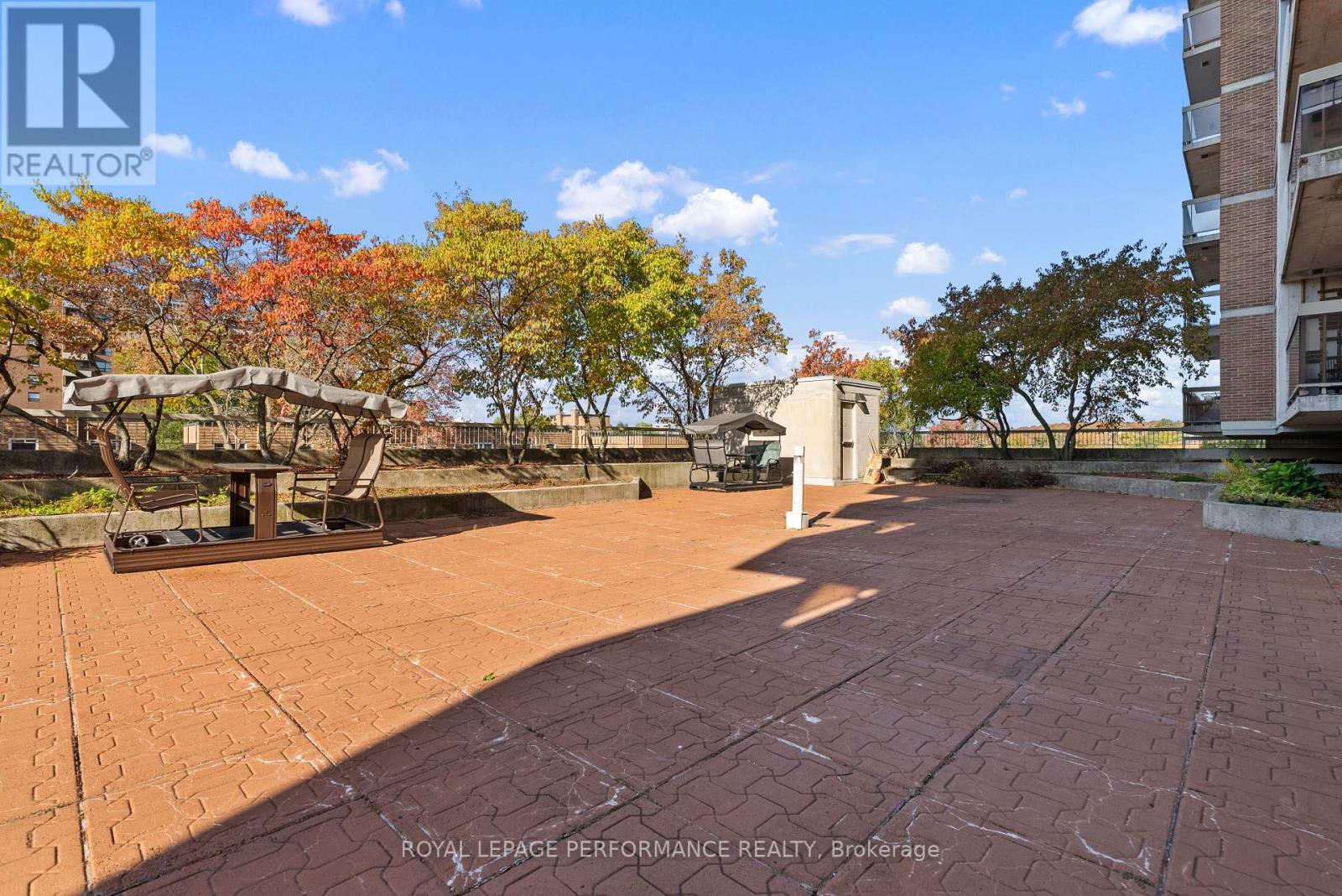 Unit #407 - 200 Lafontaine Avenue, Ottawa, Ontario  K1L 8K8 - Photo 37 - X12951376